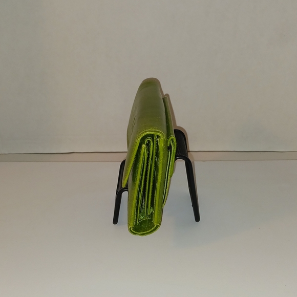 Original Leather Trifold Wallet EUC - Picture 7 of 11